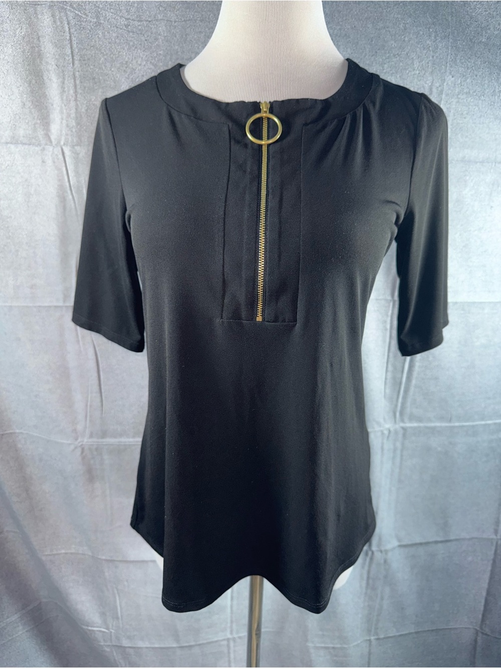 2622-Investments Black Short Sleeve Top with Gold Ring Zip
